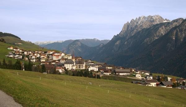 Hotel Pension Bichlgeiger Anras Exteriér fotografie